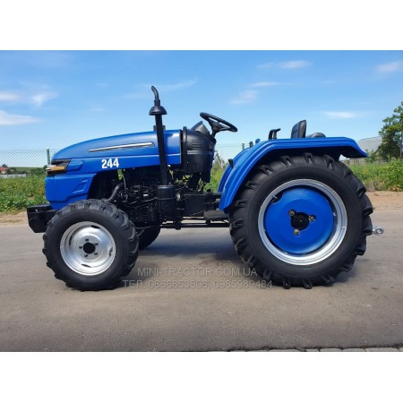 Вживаний Мінітрактор DW244 AQ із компрессором та широких шинах, КПП 4+1*2, редукторні мости